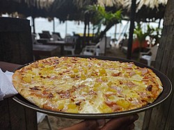 Pizza en la playa